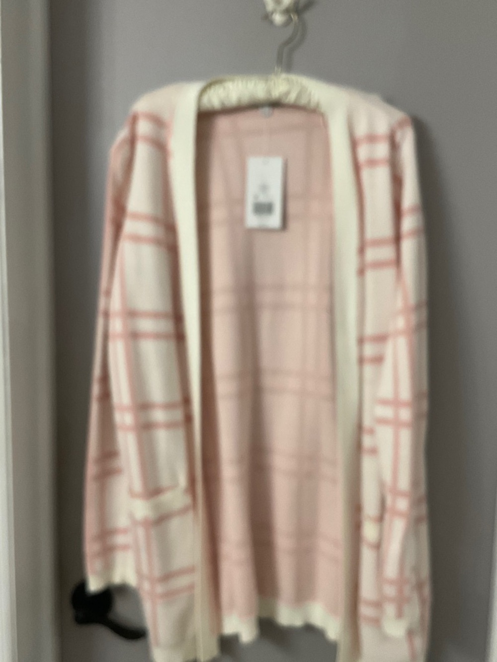 Cozy Open-Front Plaid Cardigan Sweater - Cream & Light Pink